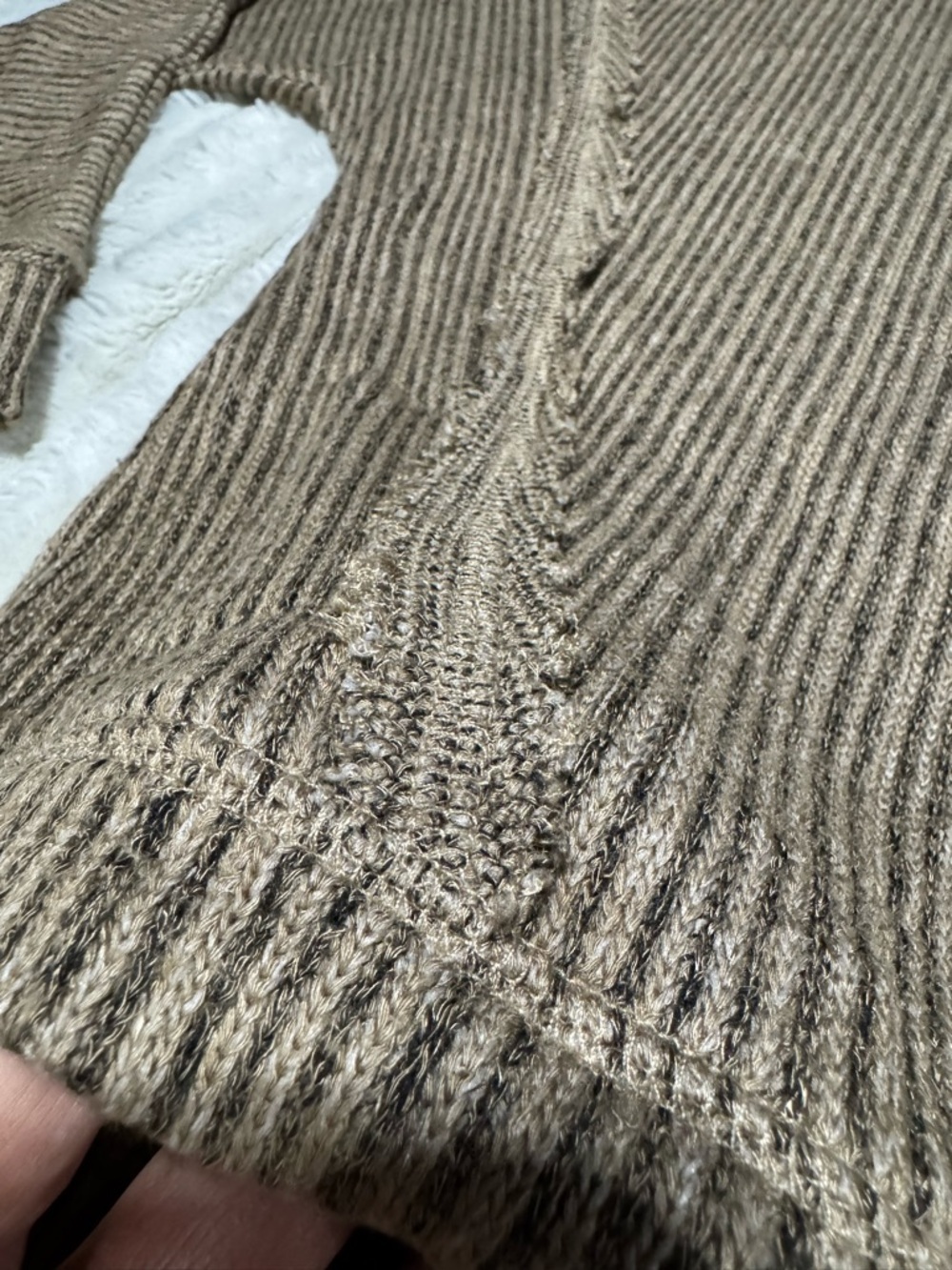 NWOT Eclipse Ribbed V-Neck Sweater in two-tone Brown - Picture 12 of 12